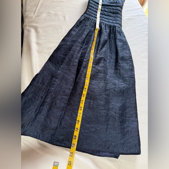 ADRIANNA PAPELL Deep navy imprint sheer stripe double V Midi Dress size 12 - Picture 6 of 14